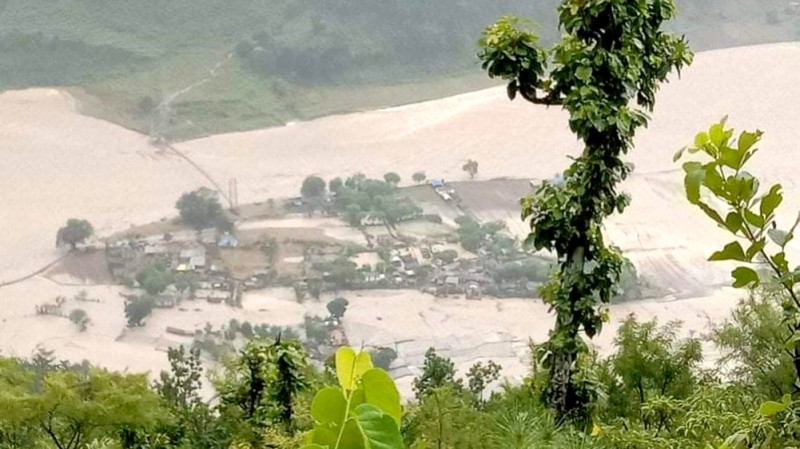 इन्द्रावती नदीमा बाढी आउन सक्ने भन्दै सतर्कता अपनाउन आग्रह