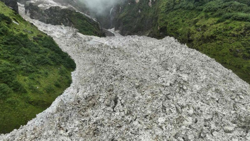 मानापाथी हिमालमा पहिरो, कालीगण्डकीमा मिसिने बोक्सीखोला थुनियो 